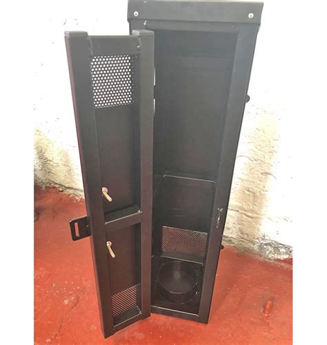Your purchase includes one sauder miscellaneous storage cabinet in highland oak color 419496 model cabinet dimensions: SMALL SINGLE MEDICAL OXYGEN CABINET