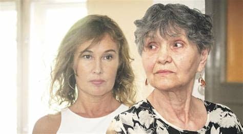 Pécsi ildikó nincs jól, de visszautasította az orvosi kezelést. Gyűlölködve nézett farkasszemet Pécsi Ildikó és volt menye ...