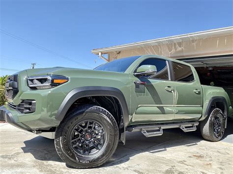 Army Green Tacoma Lifted Army Military