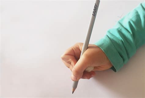How To Properly Hold A Pencil Byrne Robotics Question For Artist How