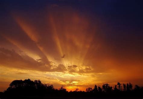 Sunrise Rays Breaking Through Photo By Jjulian For More Photos Visit
