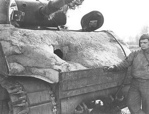 Us M4a3 Sherman Concrete Front Armour Dm35122 Armorama™