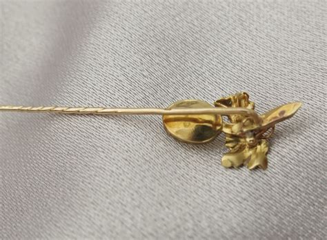 French 18k Gold Tiehatlapel Stick Pin Art Nouveau Grape Citrine From