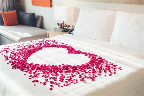 50 Rose Petals On Bed 239115 Rose Petals On Bed Funny