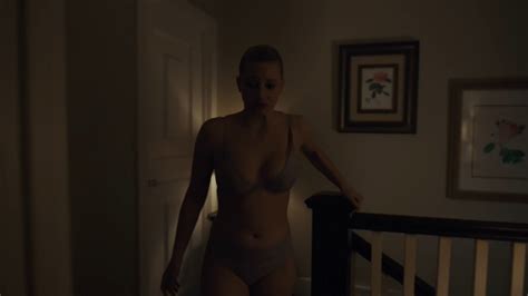 Nude Video Celebs Lili Reinhart Sexy Camila Mendes Sexy Riverdale S04e14 2020