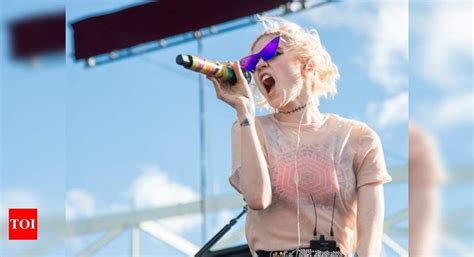 Grimes Is Legally Selling Her Soul As Part Of Virtual Art Exhibition