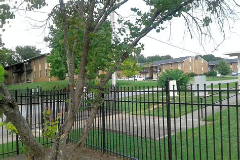 Dellway Villa Apartments (Fallbrook Apartments) Apartments - Nashville