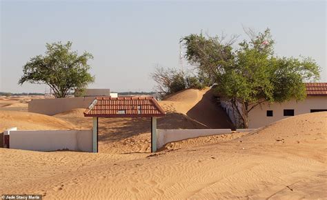 The Haunting Abandoned Village Near Dubai Thats Slowly Being Buried By Sand Daily Mail Online