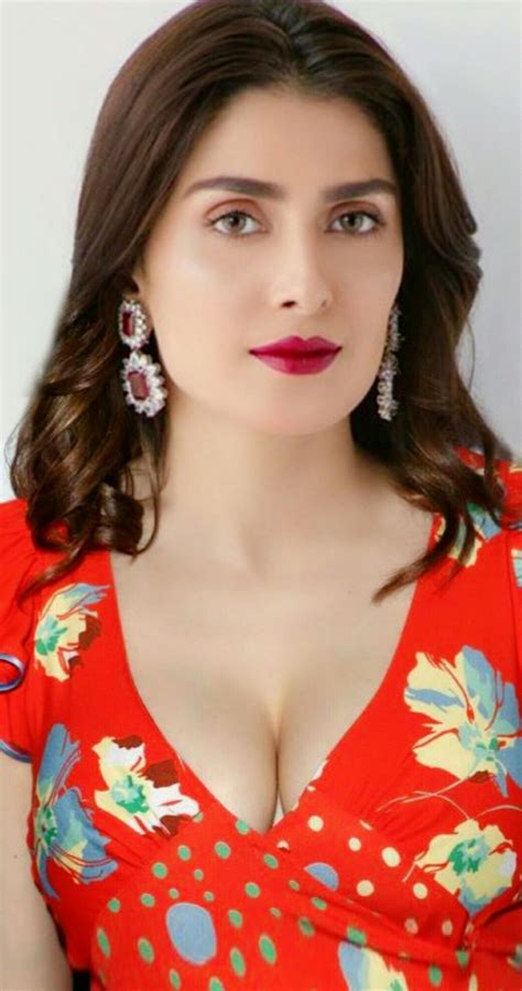 Ayeza Khan Hot Photos Hd Beauty Girl Beautiful Girl Indian Indian