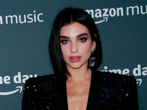 Dua Lipa Denies Rumours Shes Performing At World Cup In Qatar