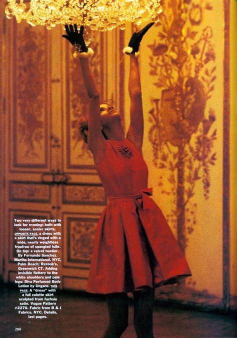 Romantic Gestures By Ellen Von Unwerth For Vogue Us December 1990 Stephanie Roberts Susan