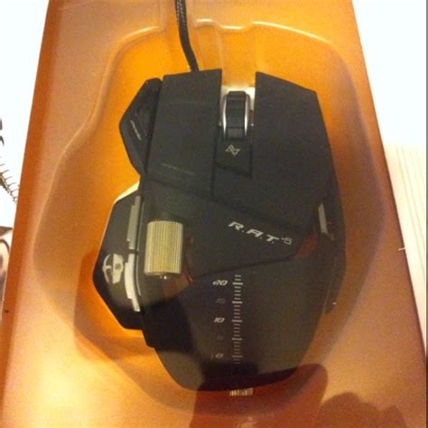 Cyber Rat Adjustable Mouse To Fit Your Hand For Onlinecomputer Gamers