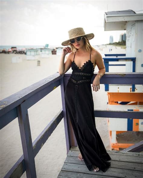 Miami Outfit Ideas What To Wear In Miami Black Maxi Dress Outfit