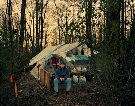 This Heartbreaking Photo Project Reveals What Its Like To Live Below