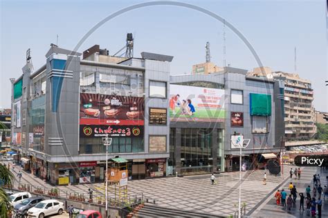 image of v3s mall delhi kp374922 picxy