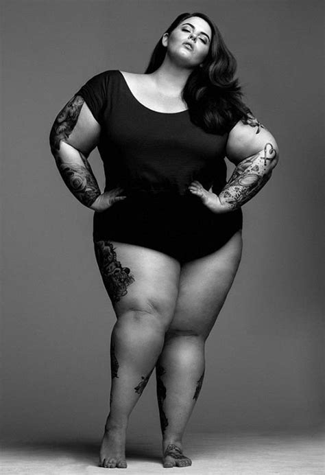 Everyone S Talking About Tess Holliday S Plus Size Photo Shoot Stellar