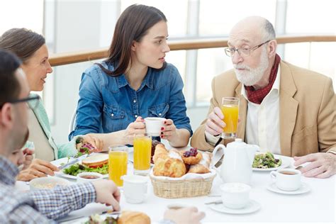 How To Plan A Relaxed Family Conversation About Death - The Wisdom Daily