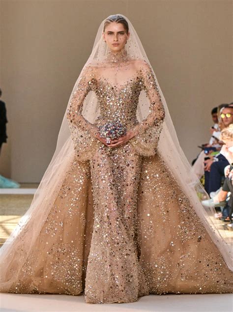 15 Gorgeous Wedding Gowns From The Fall 2022 Haute Couture Shows