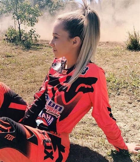 Both motocross and trail dirt bikes can be ridden on any type of terrain, giving you the thrill of a lifetime! Types Of Bikes in 2020 | Dirt bike girl, Motocross girls ...