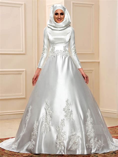 Long Sleeved Wedding Dresses 2017 Muslim Dress Women Luxury Satin White Bridal Gown Applique