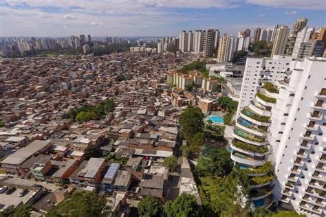 Fire rips through a favela in sao paulo. Sao Paulo favelas » Vacances - Guide Voyage