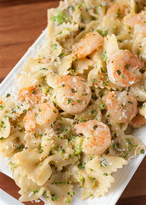 Vegetables like asparagus, chopped into small pieces and broccoli florets are also great additions. Creamy Cajun Shrimp and Broccoli Pasta - Peas and Crayons
