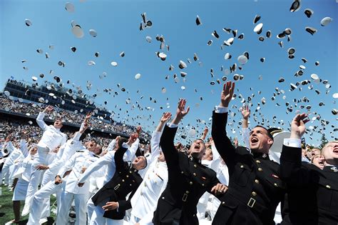 Us Naval Academy Graduation Class Of 2015 Pictures Capital Gazette