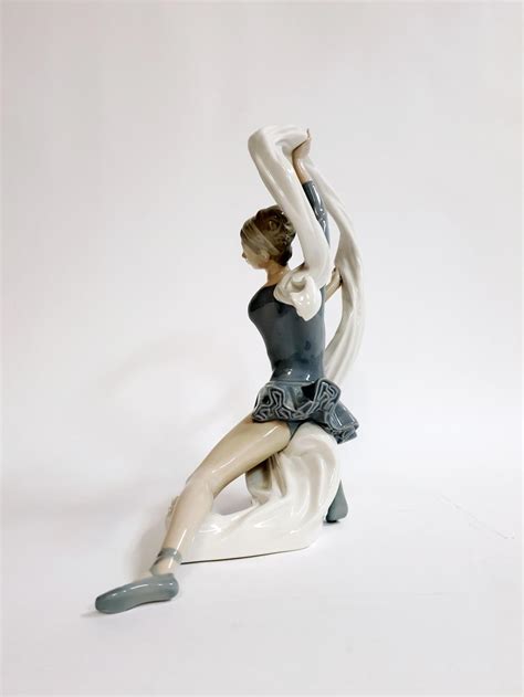 Sold Price A Vintage Nao By Lladro Daisa Ballerina Figurine Invalid