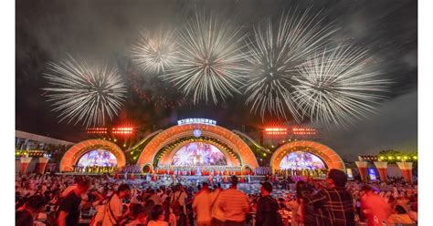 Biggest Beer Event In Asia Qingdao International Beer Festival Boasts