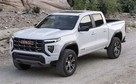 10 Pickup Trucks That Provide The Perfect Blend Of Work And Play