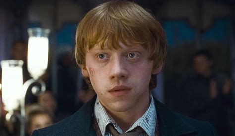 El Actor Rupert Grint Quien Da Vida A Ron Weasley En Harry Potter