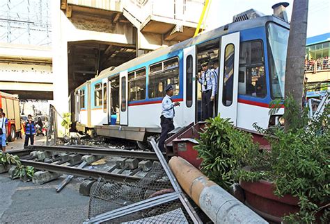 The accident is believed to have been caused by a cable breaking shortly before the cabin arrived at the summit of mottarone, located about 1,500 metres above sea level. MRT train crashes through barrier | Headlines, News, The ...