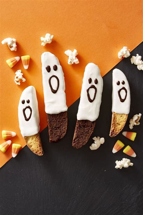 28 Halloween Desserts That Are Frighteningly Delicious