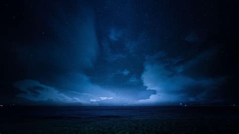 explore the darkness with dark sky background 4k and add a touch of mystery