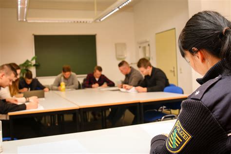 Polizei Sachsen Polizei Sachsen Bewerbungs Und Auswahlverfahren