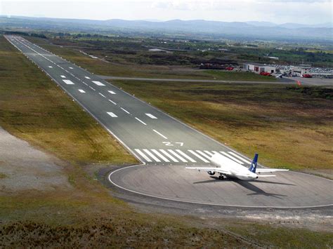 » Ireland West Airport gets Government funding for runway overlay project