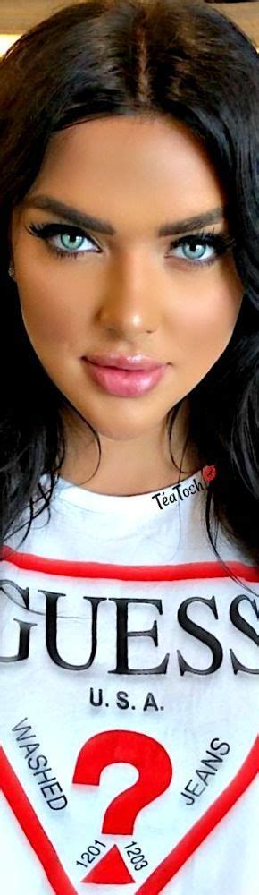 Téa Tosh Kelsie Jean Smeby 🦋 Ojos De Mujer Belleza De Cara Labios