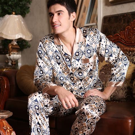 New Luxury Pajamas Men Paisley Pattern Sleepwear Silk Long Sleeved