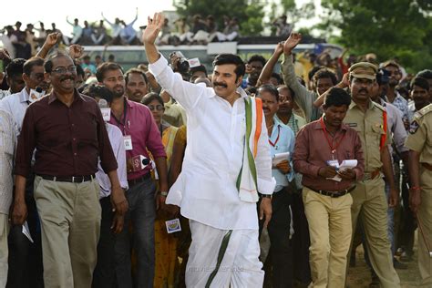 The first single titled samara shankham from ysr biopic 'yatra' has been released to mark the death anniversary of y s rajasekhara reddy, which is receiving positive response by the movie lovers. Mammootty Yatra Movie Stills HD | YSR Biopic | New Movie ...