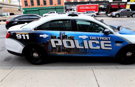 Detroit Cop Suspended With Pay After Punching Naked Woman In Hospital Complex