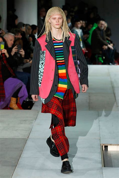 Comme Des Garçons Called Out For Cultural Appropriation During Paris Fashion Week Show Teen Vogue