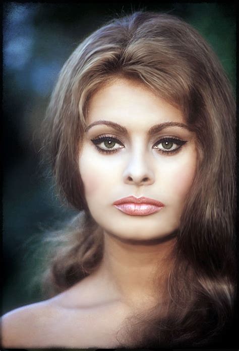 Sophia Loren Iconic Actress