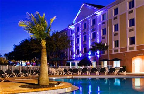 Looking for online hotel booking? Crown Club Inn at Summer Bay Resort Orlando