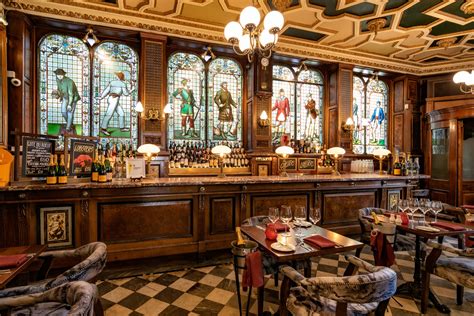 15 Best Pubs In Edinburgh To Visit This Year Cn Traveller