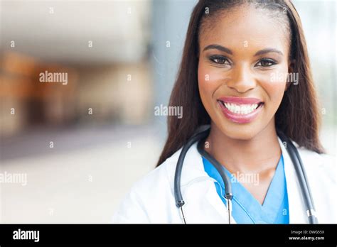 African Female Nurse Hi Res Stock Photography And Images Alamy