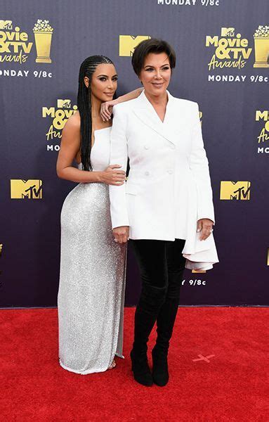 Tv Awards 2018 Movies Kris Jenner Kardashian Style Red Carpet