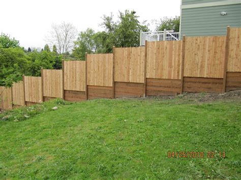 Fence For Sloped Backyard Fence Design Sloped Backyard Yard Fence Ideas