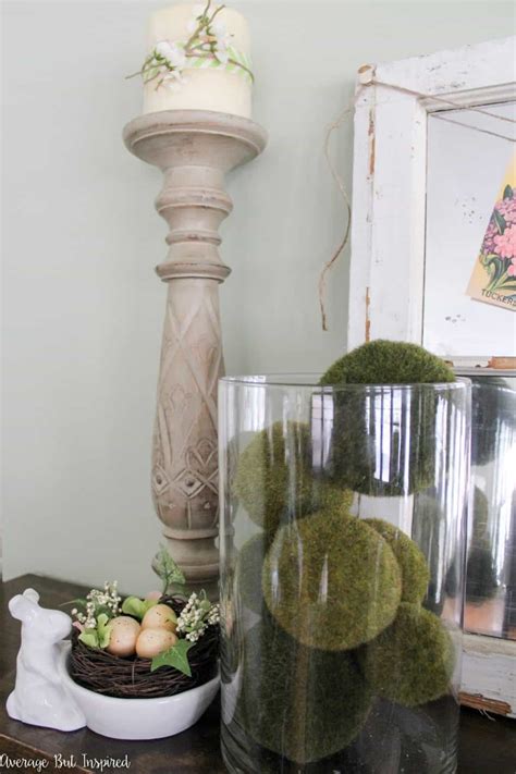 Making the most of the mantel: Spring Mantel Decorating Ideas