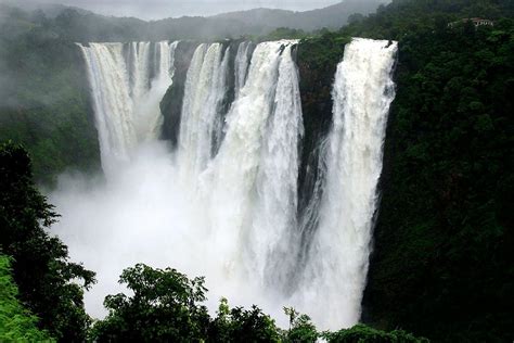 Thoseghar Waterfalls Are One Of The Highest Waterfalls In India And It Is