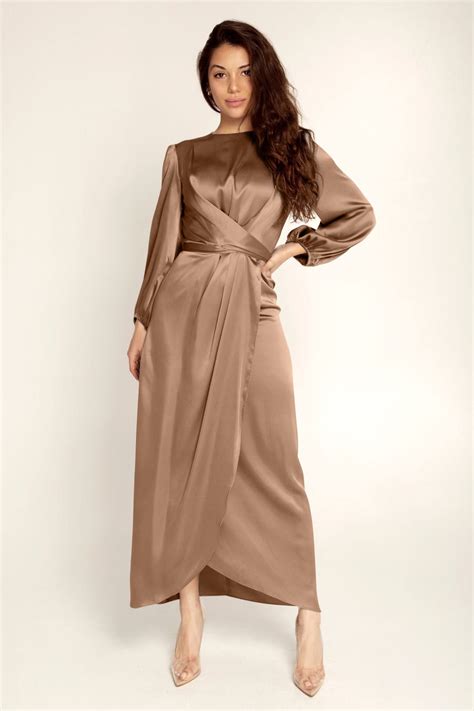 Satin Wrap Maxi Dress With Puff Sleeves After Moda Gaun Satin Gaya Berpakaian Gaya Model